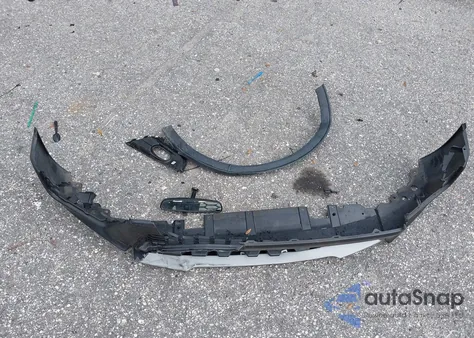 2021 Ford Escape Se z USA, uszkodzony, nr VIN 1FMCU0G67MUA47404